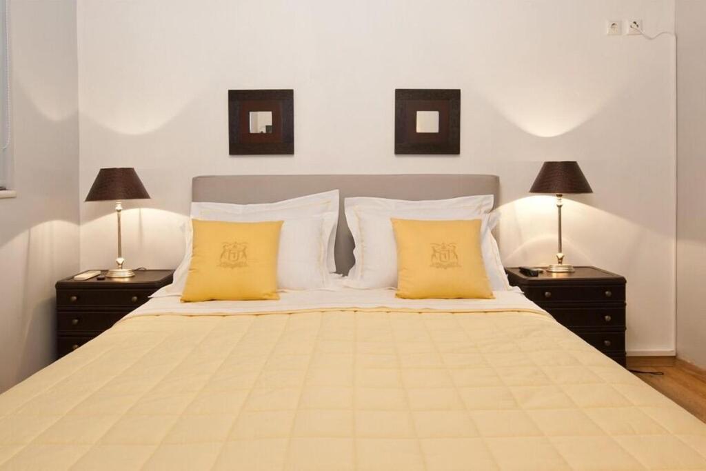 Acropolis Luxury Apartment With Balcony Athen Eksteriør bilde